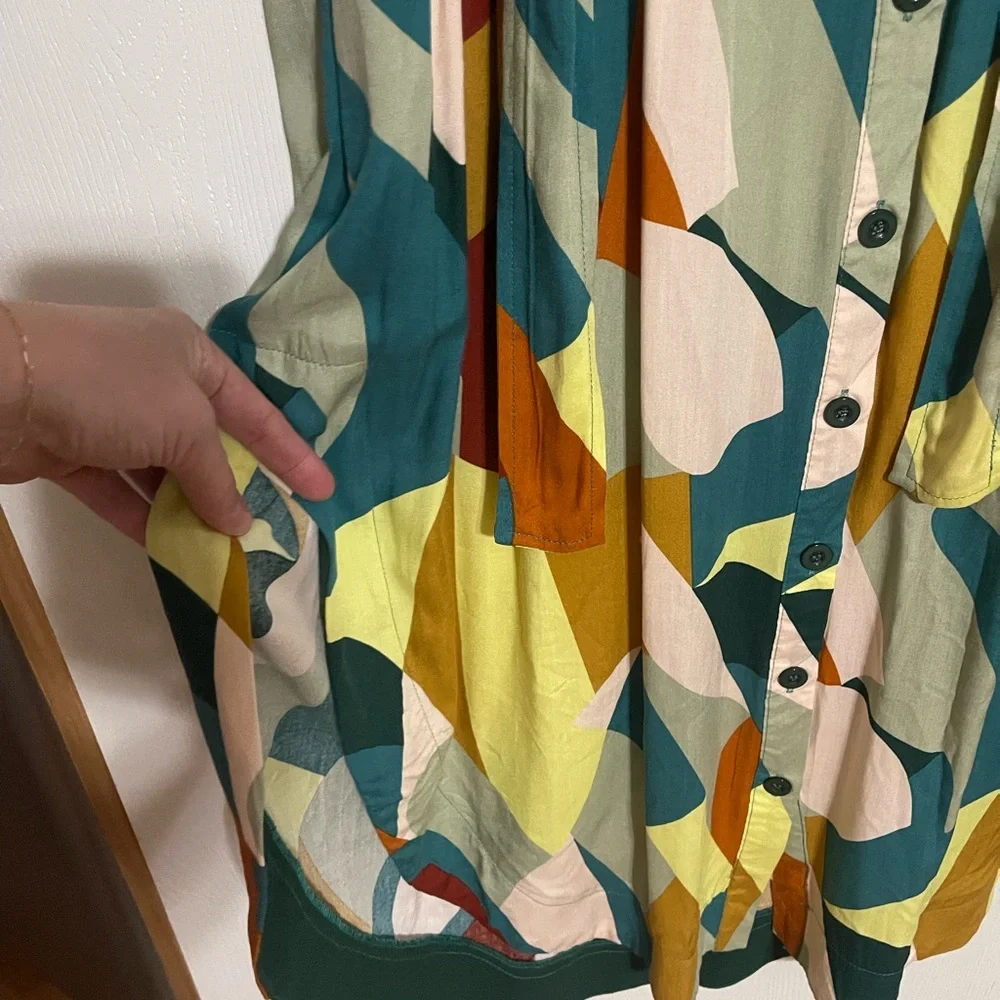 Abstract Dress - Picture 4 of 4
